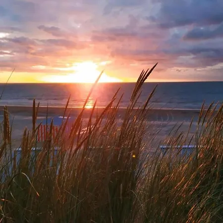By St-andre Dunes With Sea View, Cleaning Included Koksijde